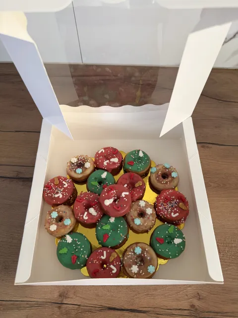 Bakwerk van Your neighbor Bakery